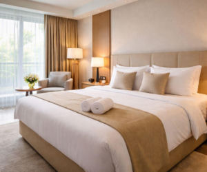 Wchodzisz do hotelu i kładziesz walizkę na łóżku? Ten błąd może zrujnować cały urlop