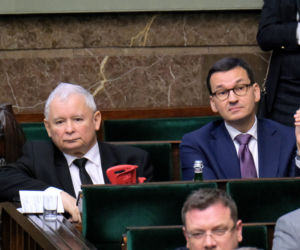 Rozłam w PiS podzielił też wyborców partii. W głowie się nie mieści, co ten Morawiecki wyprawia!