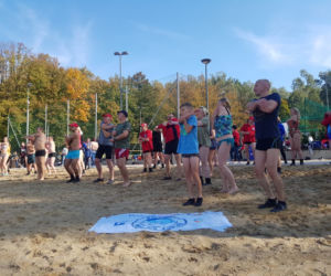 „Kąpiący się zimą Olsztyn” zainaugurowali sezon zimowych kąpieli