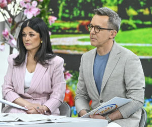 Garnitur Kasi Cichopek idealnie sprawdzi się na Komunię. Ten kolor idealnie wpisuje się w wiosenne trendy