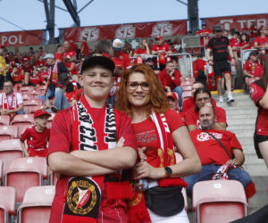 Duża część Łodzi odetchnęła z ulgą! Zobacz zdjęcia kibiców z meczu Widzew - Piast