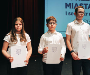 Najzdolniejsi uczniowie odebrali stypendia Prezydenta Miasta Siedlce