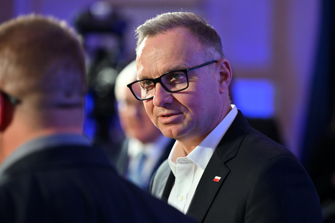 Duda, Komorowski, Kwaśniewski i Wałęsa. Oto byli prezydenci objęci podwyżkami