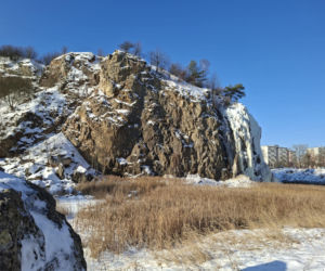 Kielce. Lodospad na Kadzielni