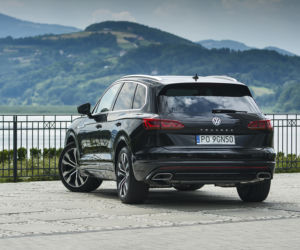 Volkswagen Touareg 3.0 TDI V6 R-Line