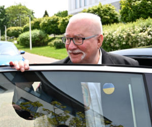 Duda, Komorowski, Kwaśniewski i Wałęsa. Oto byli prezydenci objęci podwyżkami