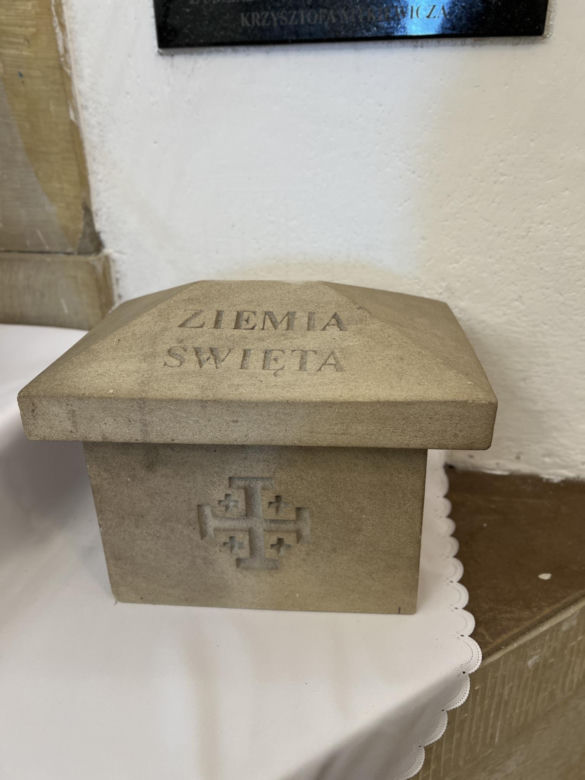 Tajemnica kopca i ziemia z Betlejem