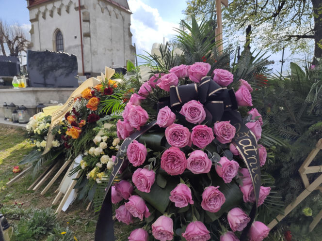 Grób zmarłego strażaka