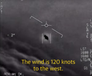 UFO na trzech filmach! Pentagon potwierdza