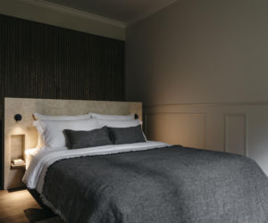 Nowoczesny apartament z patio - projekt Pupil Office