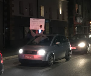 Strajk kobiet w Sosnowcu. Tłumy na ulicach! Wsparcie karetek, medyków i taksówkarzy