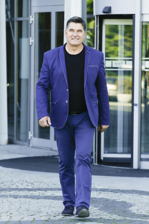 Tak przez lata zmienił się Sławomir Świerzyński! Zobacz lidera Bayer Full dawniej i dziś [GALERIA]