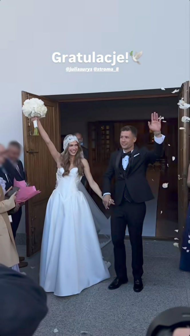 Julia Suryś z "Tańca z Gwiazdami" poślubiła przystojnego piłkarza. Kim jest jej ukochany?