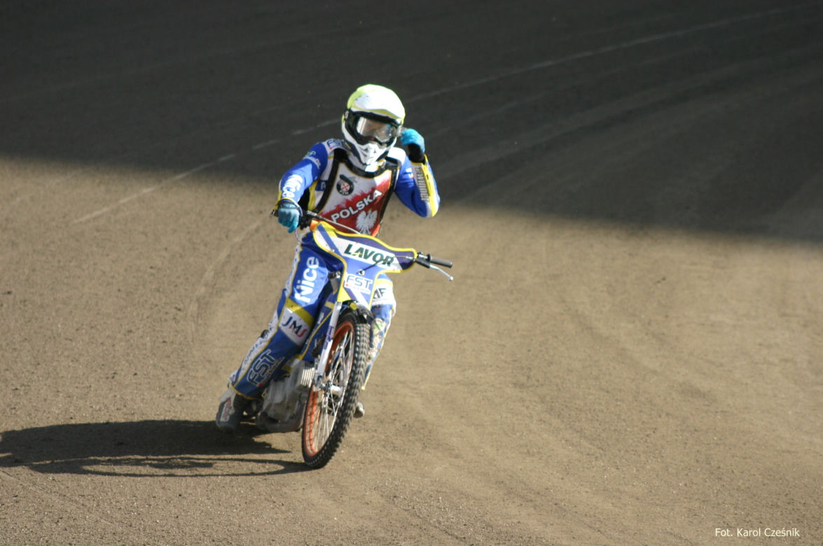 Zaplecze Kadry Juniorów na Motoarenie. Młodzieżowcy rywalizowali w Toruniu - dzień 1