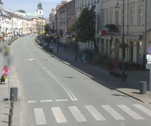 Groza na Nowym Świecie! NAĆPANY AGRESOR skatował kobietę!