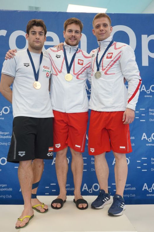 Międzynarodowe sukcesy skoczków do wody z Rzeszowa! Przywieźli worek medali 