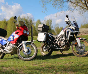 Honda Africa Twin CRF 1000 L DCT i Honda Africa Twin RD07 750