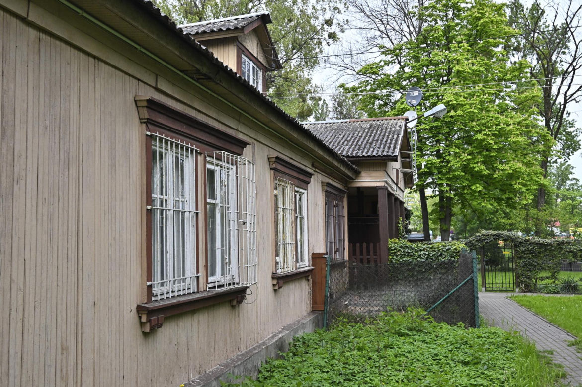 Afera z mieszkaniami na Osiedlu Przyjaźń. Dali im 17 dni na wyprowadzkę. „Niech nas spróbują wyrzucić!”