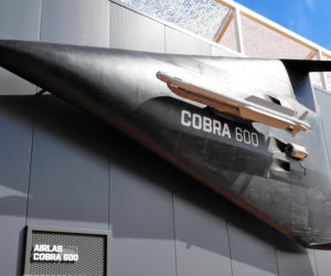 Cobra 600 z rakietą IRIS-T