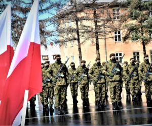 Przysięga wojskowa w Braniewie. Mamy blisko 60 nowych żołnierzy [ZDJĘCIA]