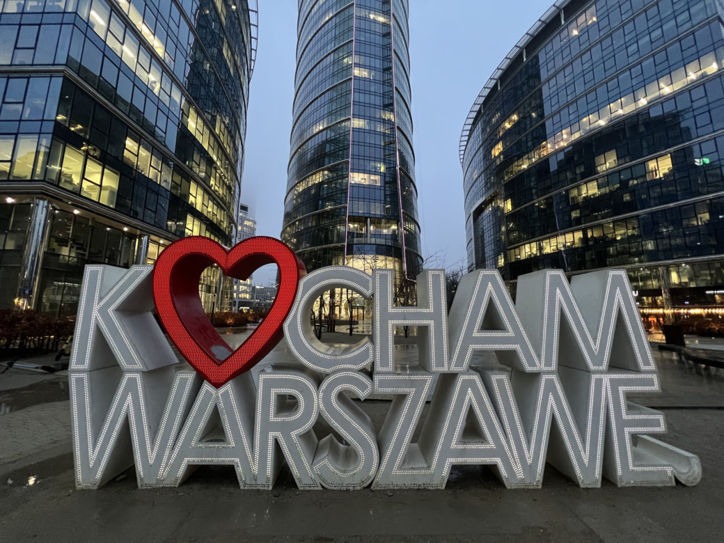 Jedyna stała galeria sztuki w Europie. To tam, poznacie historię nazwy K♥cham Warszawę