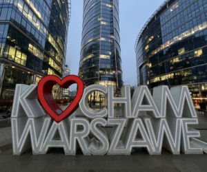 Ekspozycja Kocham Warszawę w plenerowej galerii sztuki Art Walk