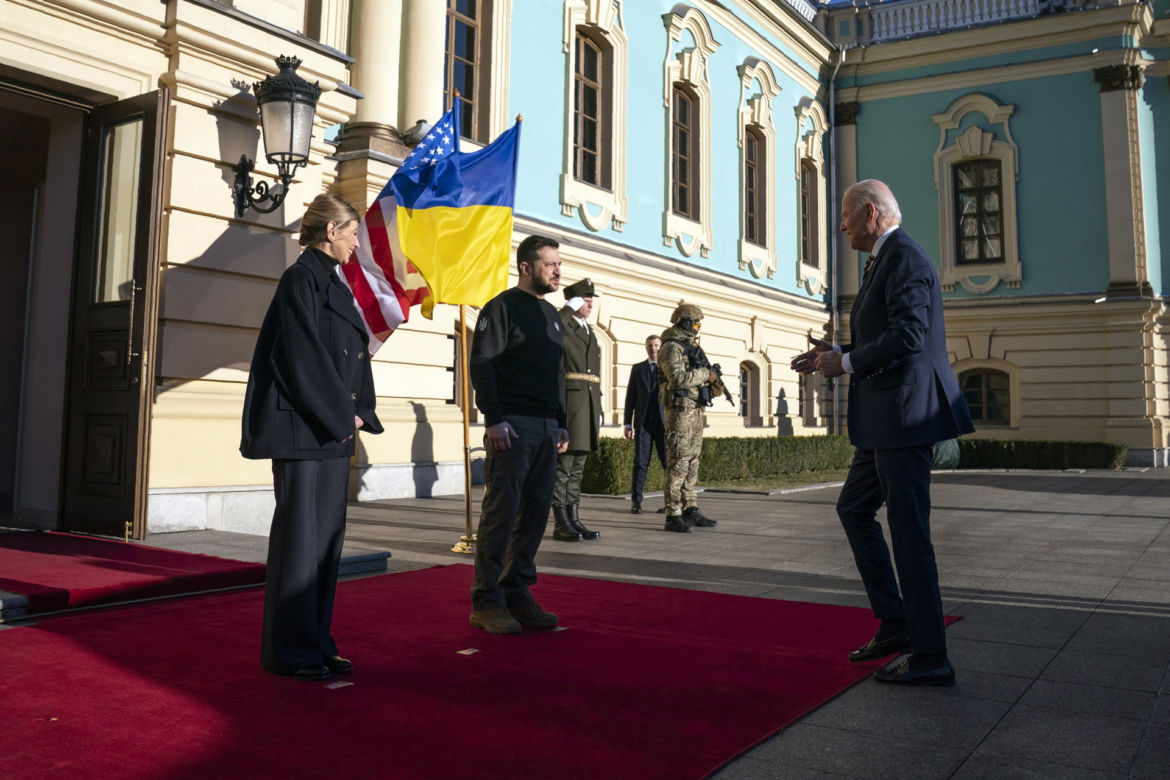Prezydent Biden spotkał się w Kijowie z prezydentem Zełenskim