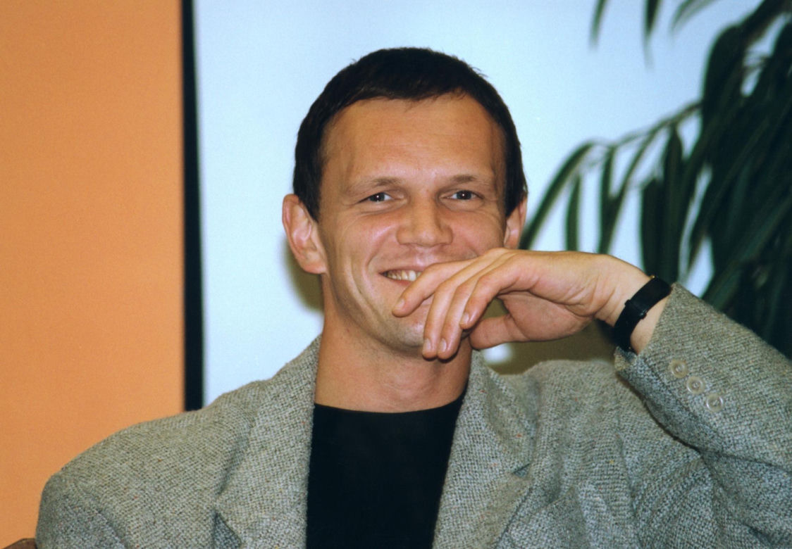 Cezary Pazura kiedyś i dziś. Tak na przestrzeni lat zmieniał się odtwórca roli Jurka Kilera