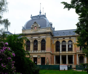 To tu kręcono film o Jamesie Bondzie. Słynne Casino Royale leży tuż za polską granicą