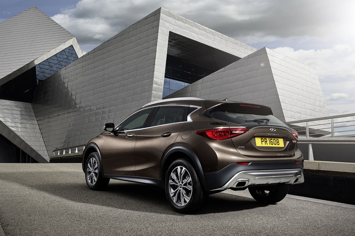 Infiniti QX30 