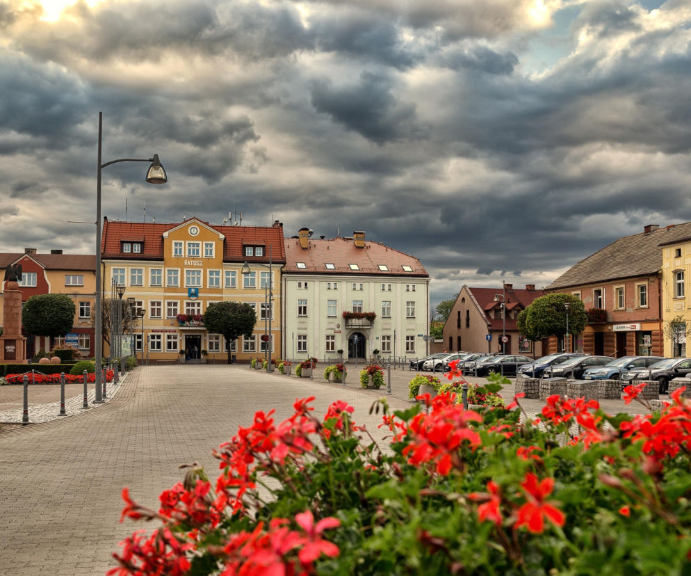 To jedno z najpiękniejszych śląskich miast. Jego rynek to perła architektury