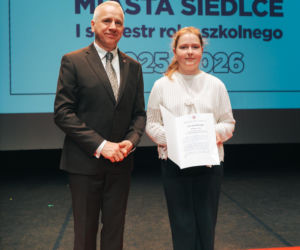 Najzdolniejsi uczniowie odebrali stypendia Prezydenta Miasta Siedlce