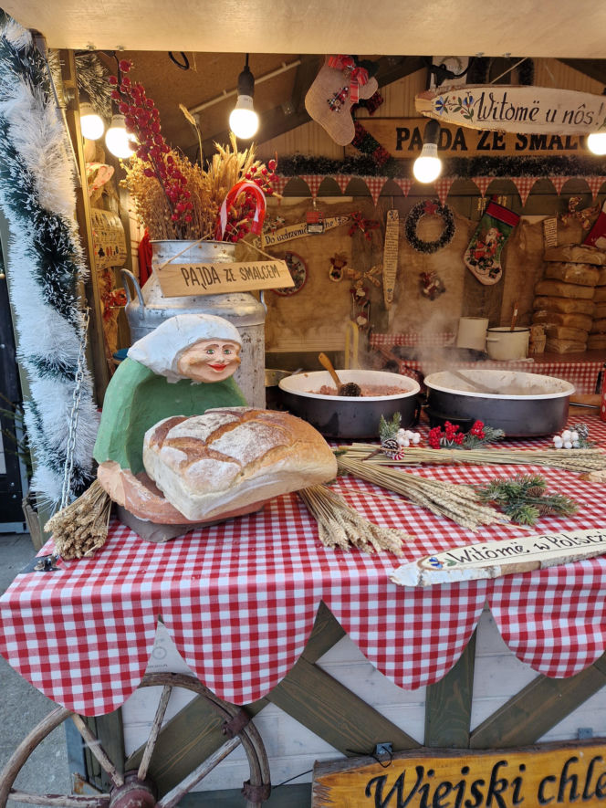 Gdański Jarmark Bożonarodzeniowy 2025: Ceny z kosmosu? Sandwich za 89 zł i grzaniec za...