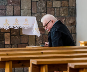 Koronawirus w Trójmieście. Ochroniarze Lecha Wałęsy w maseczkach