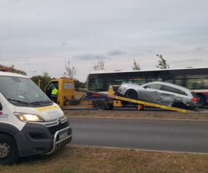 Zderzenie osobówki z autobusem w bydgoskim Fordonie [ZDJĘCIA]