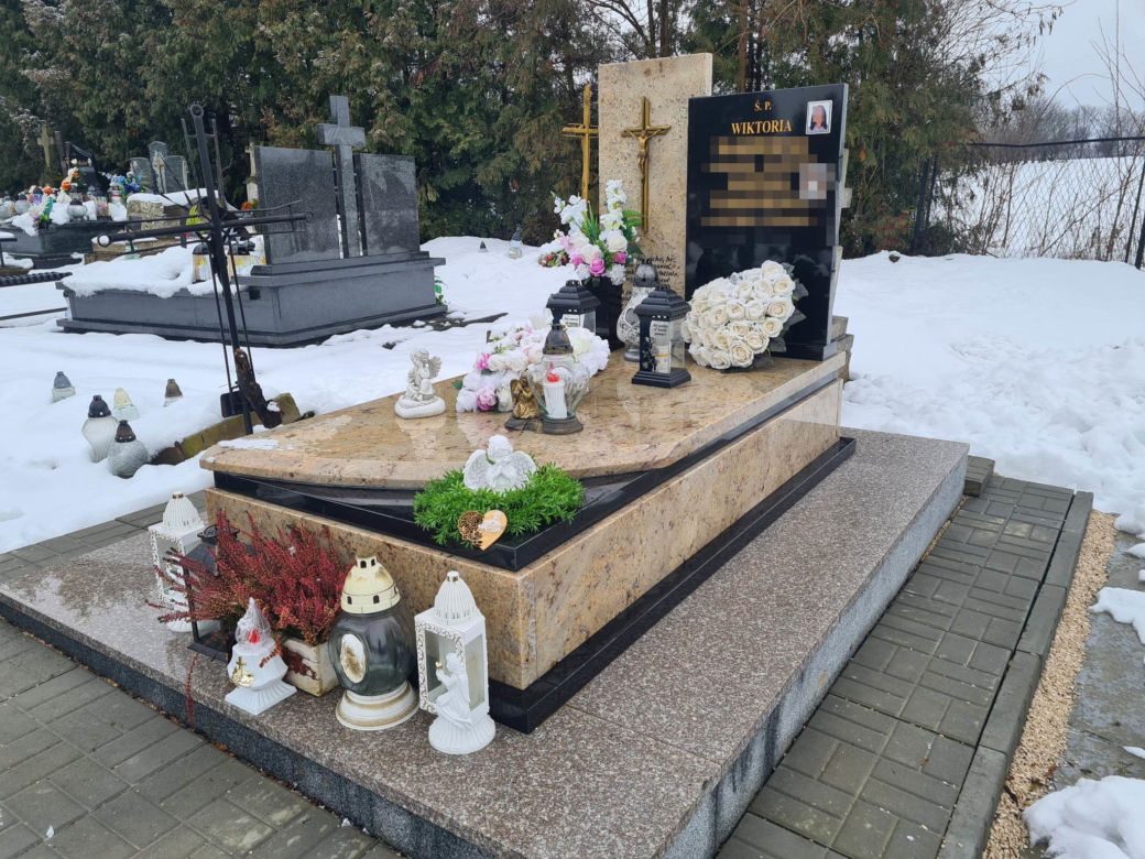 Groby Wiktorii i Konrada z powiatu przeworskiego [GALERIA]