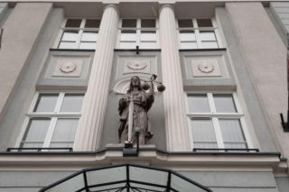 Tarnów. Zadał śmiertelny cios swojemu rówieśnikowi. Sąd ponownie zajmie się sprawą