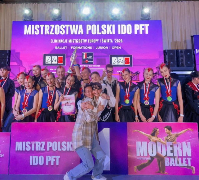 Uczniowie Niepublicznej Szkoły Sztuki Tańca Caro Dance w Siedlcach odnieśli spektakularny sukces, zdobywając łącznie kilkanaście medali podczas pierwszych ogólnopolskich turniejów tanecznych