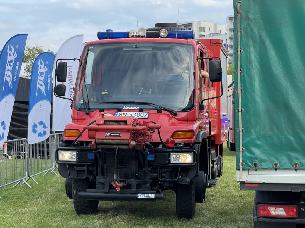 Wielka awaria w warszawskim metrze. Woda zalała torowisko i całą stację