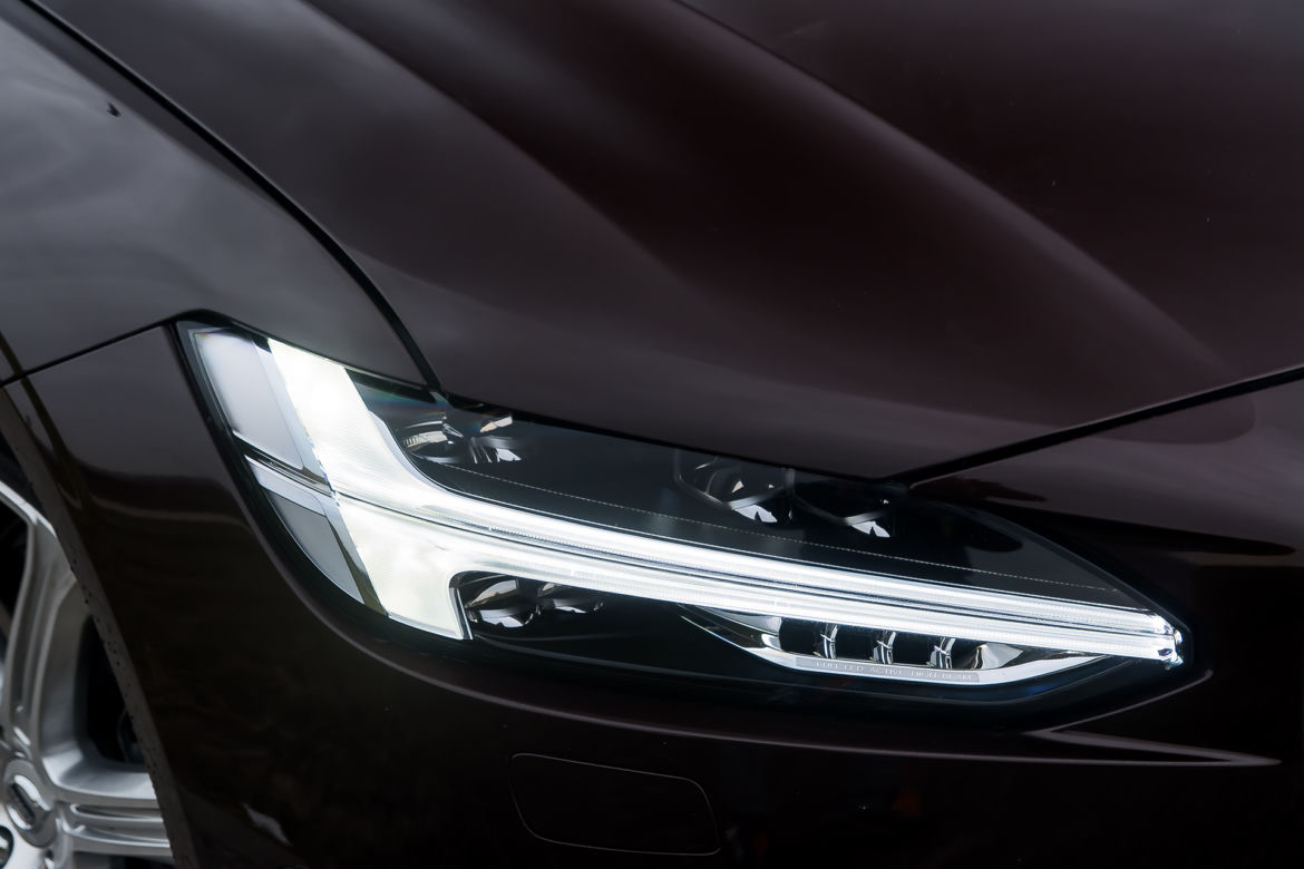 Volvo V90 D5 235 KM AWD