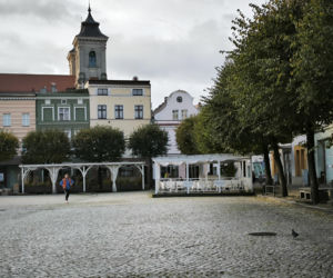 Leszno - zachwyca jednym z najpiękniejszych ratuszy i duchem „Małej Europy”