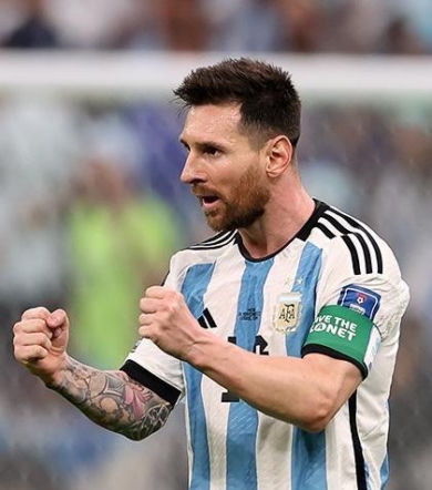 Poświęcony w Watykanie różaniec dla Leo Messiego