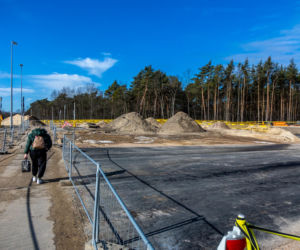 Budowa tunelu pod torami przy PKP Warszawa Wesoła