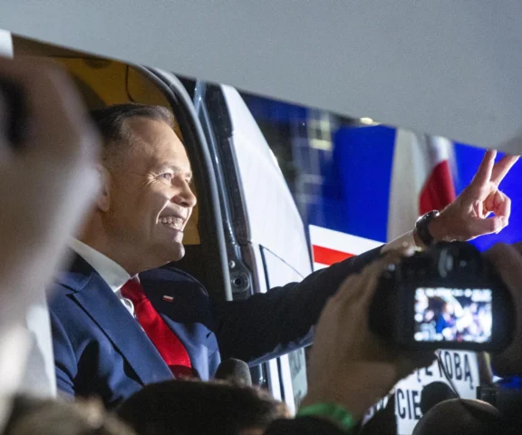 Czy prezydent Nawrocki właściwie reprezentuje nas na świecie? 