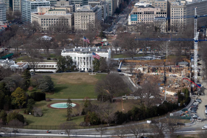 Nie będzie wielkiej sali balowej Trumpa?! Sąd blokuje budowę