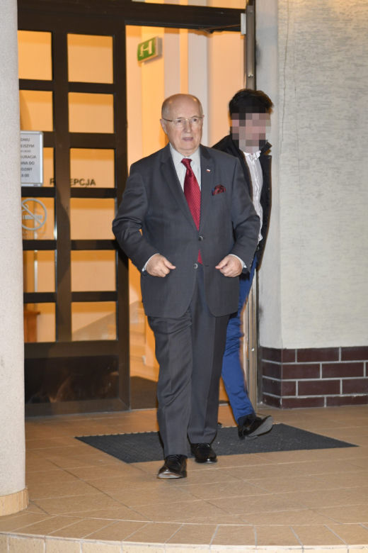 Prezes przepytywał senatorów