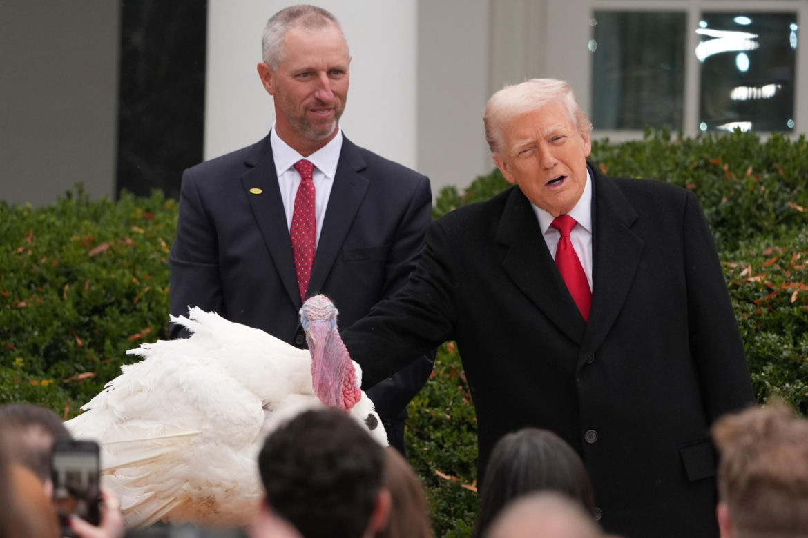 Trump ułaskawił indyki. Ale poprzednie zostaną zjedzone?!