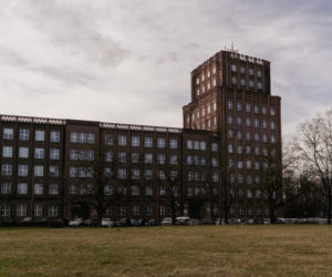 Wieżowiec poczty we Wrocławiu