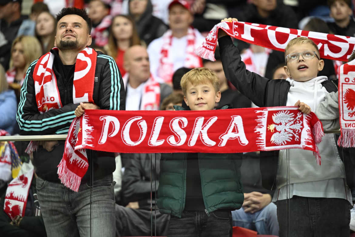 Tłumy kibiców na PGE Narodowym w Warszawie. Polska-Bośnia [ZDJĘCIA]