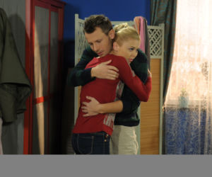 Pierwsza miłość. Jowita (Joanna Opozda), Radek (Mateusz Banasiuk)